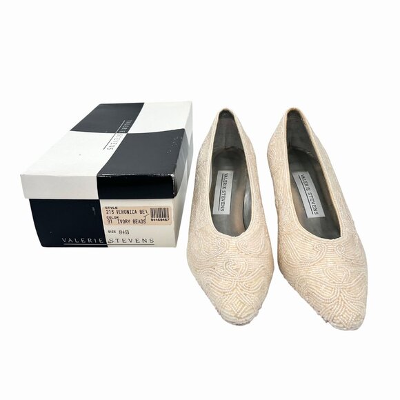 VINTAGE IVORY VALERIE STEVENS BEADED HEELS W/ BOX WEDDING FORMAL 8.5 - Picture 9 of 13
